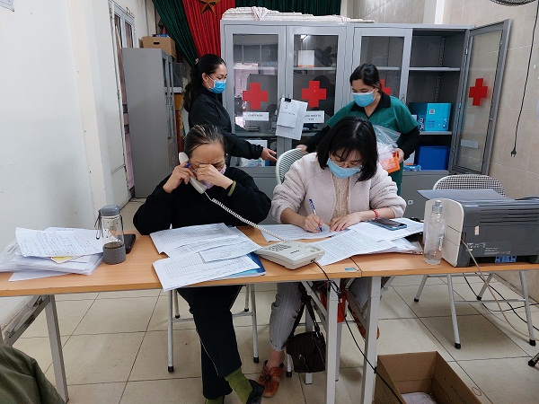 Chúng tôi sẽ nỗ lực để quận Đống Đa kiểm soát dịch được trước Tết - Ảnh 4. Chúng tôi sẽ nỗ lực để quận Đống Đa kiểm soát dịch được trước Tết - Ảnh 4.