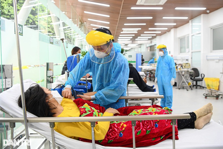 Bảo vệ thành lũy giữa bão Covid-19 - 5