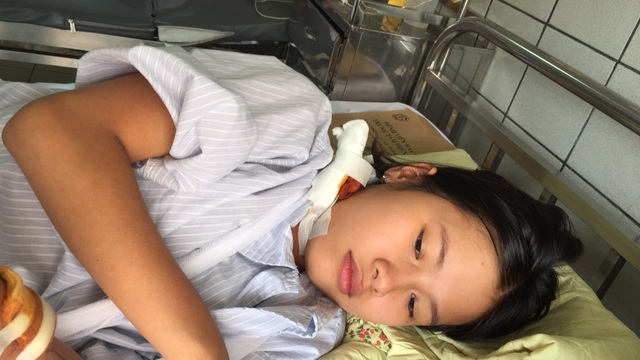 Thương người mẹ goá đôi mắt đỏ hoe cầu xin bạn đọc cứu con - 4