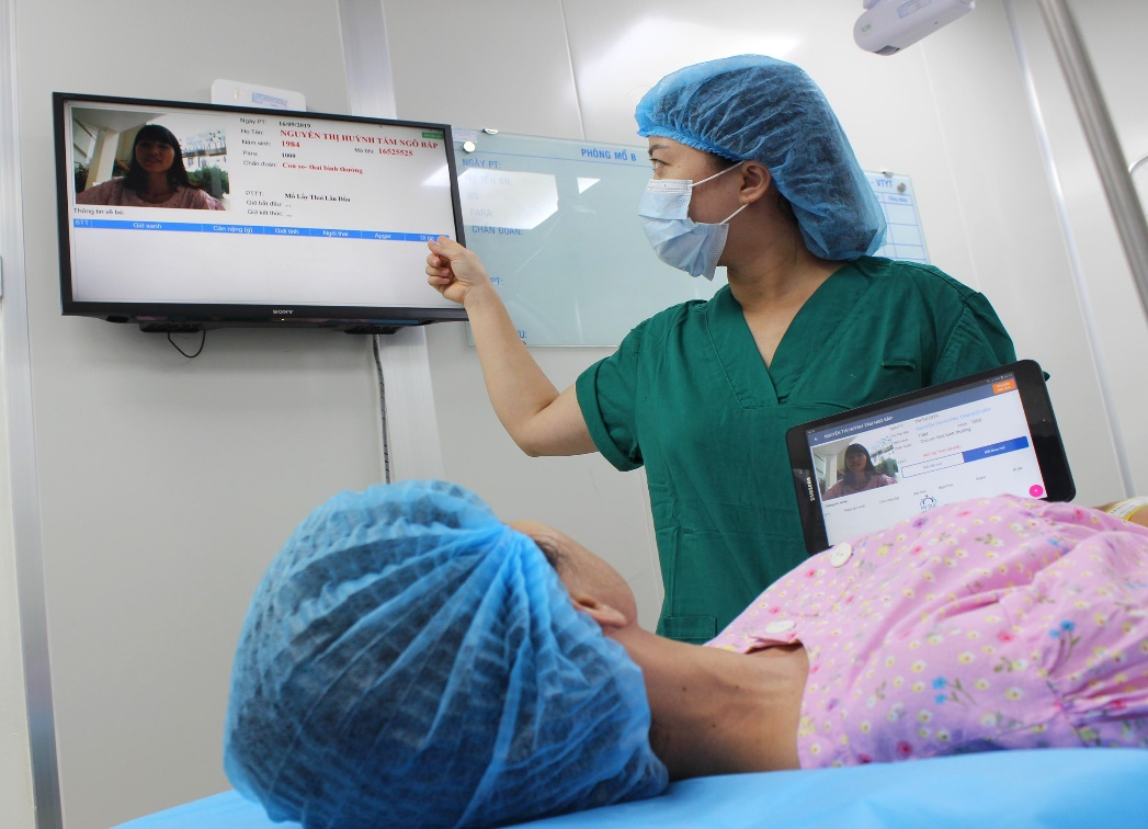 Người bệnh tự nhận diện mình ngay tại phòng mổ, tránh nhầm lẫn bệnh nhân 4 nguoi-benh-tu-nhan-dien-minh-ngay-tai-phong-mo-tranh-nham-lan-benh-nhan-4