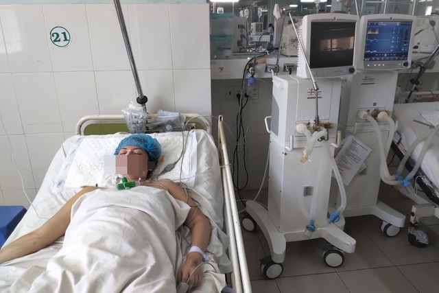 Ngộ độc methanol: Mù mắt, hoại tử não vĩnh viễn, tỉ lệ tử vong lên đến 50% - 2