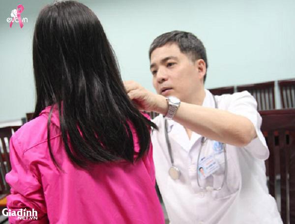 khong phai bom nguc, hay nhuom toc, nhung thoi quen nay moi la nguyen nhan gay ung thu vu - 4